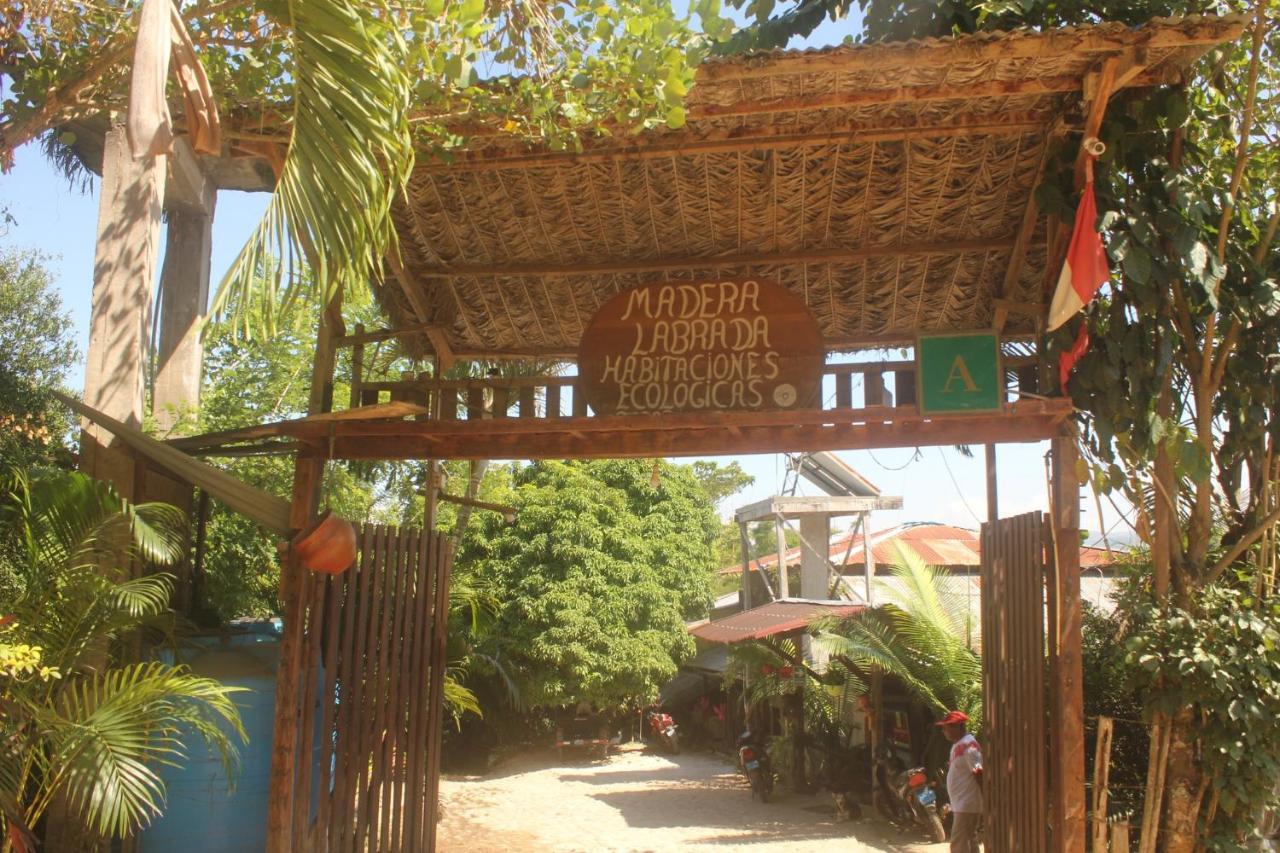 Madera Labrada Lodge Ecologico ตาราโปโต ภายนอก รูปภาพ