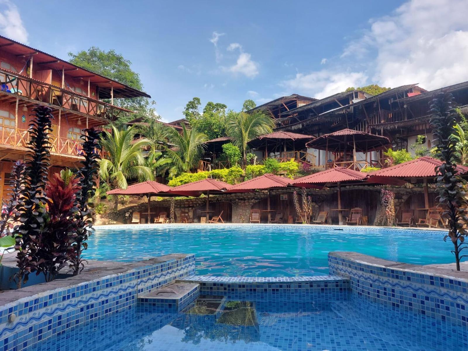 Madera Labrada Lodge Ecologico ตาราโปโต ภายนอก รูปภาพ