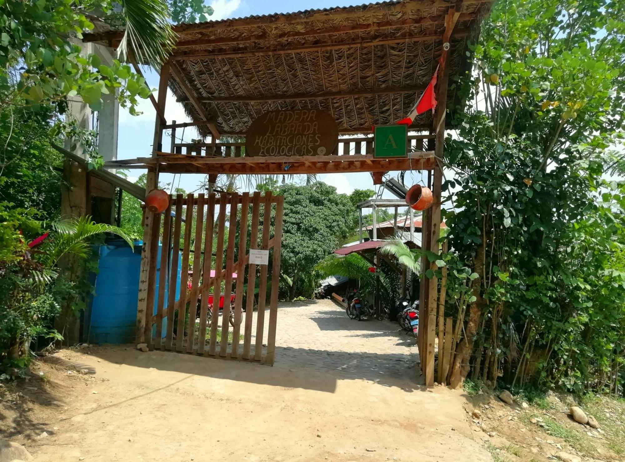 Madera Labrada Lodge Ecologico ตาราโปโต ภายนอก รูปภาพ
